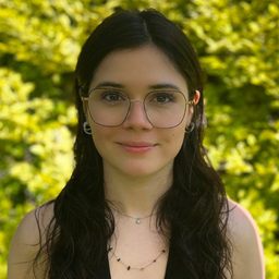 Emily Pirlou