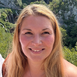 Sarah Dlugosch
