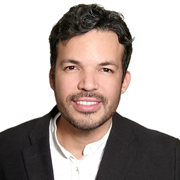 Mag. Ernesto Contreras