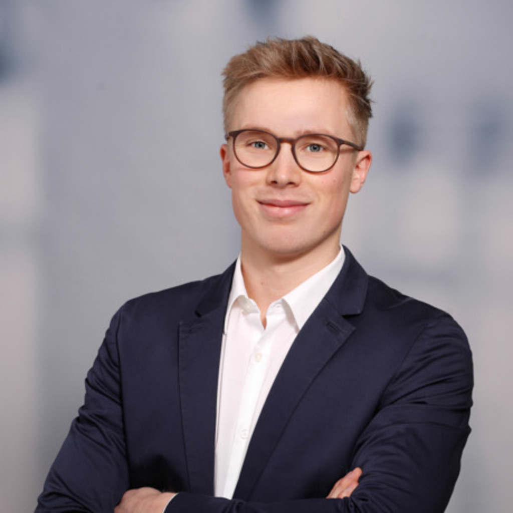 Justus Jürgens Consultant I Technology Strategy & Transformation