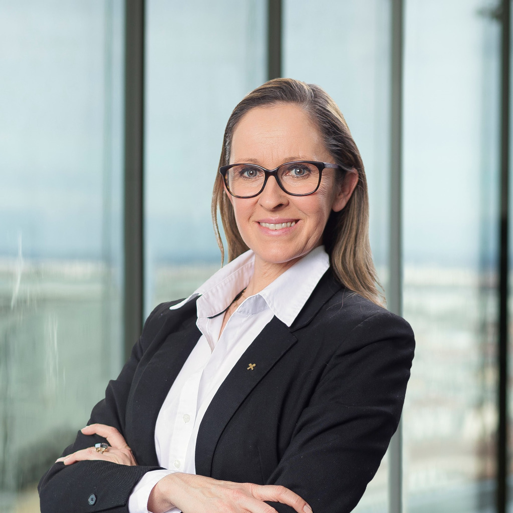 Sabine Hufnagel Teamleiterinprivate Banking Rlb NÖ Wien Ag Xing 