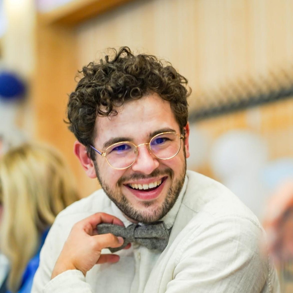 Jan Lutzenberger ITAdministrator Hirschvogel Group XING