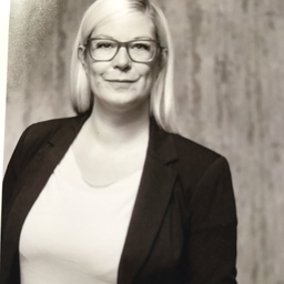 Charlotte Steil