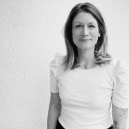 Laura Kiefer-Becker
