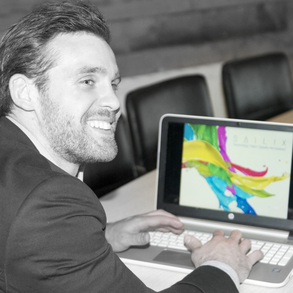Ben Brierley Founder & CEO Harness XING