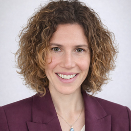 Dr. Chiara-Carmen Celia