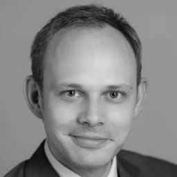 Dr. Christian Redmann
