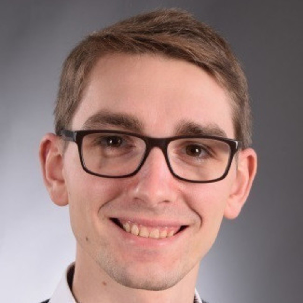Giovanni bonomi support consultant web designer survalyzer ag xing