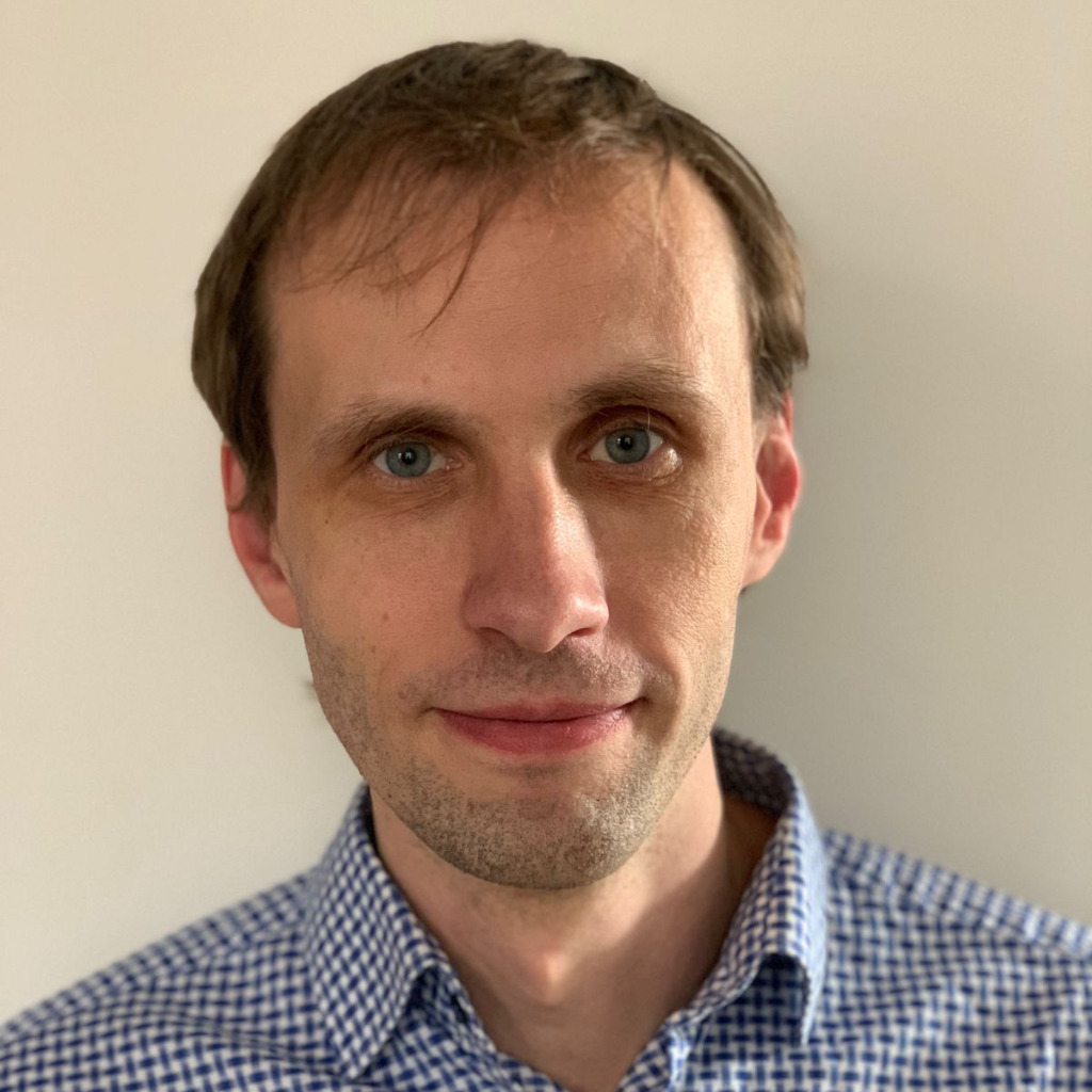 Alexander Kashkarov Solution partner Group Leader SIEMENS XING