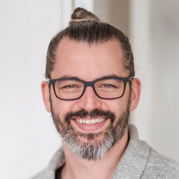 Dominik Cárave González