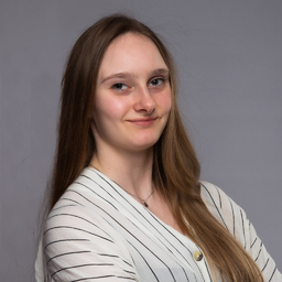 Julia Staufenbiel