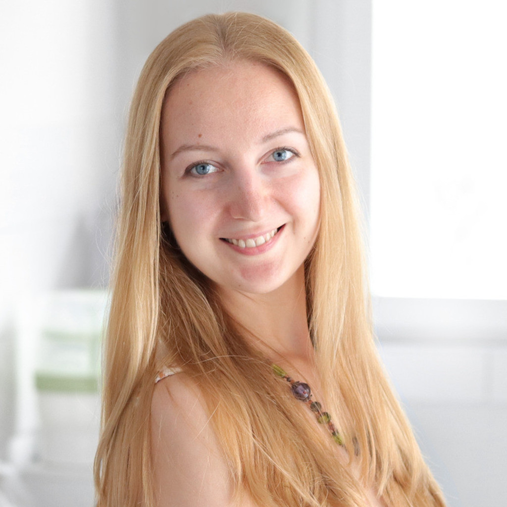 Iryna Svitlychna 2d artist Iryna Light Art XING