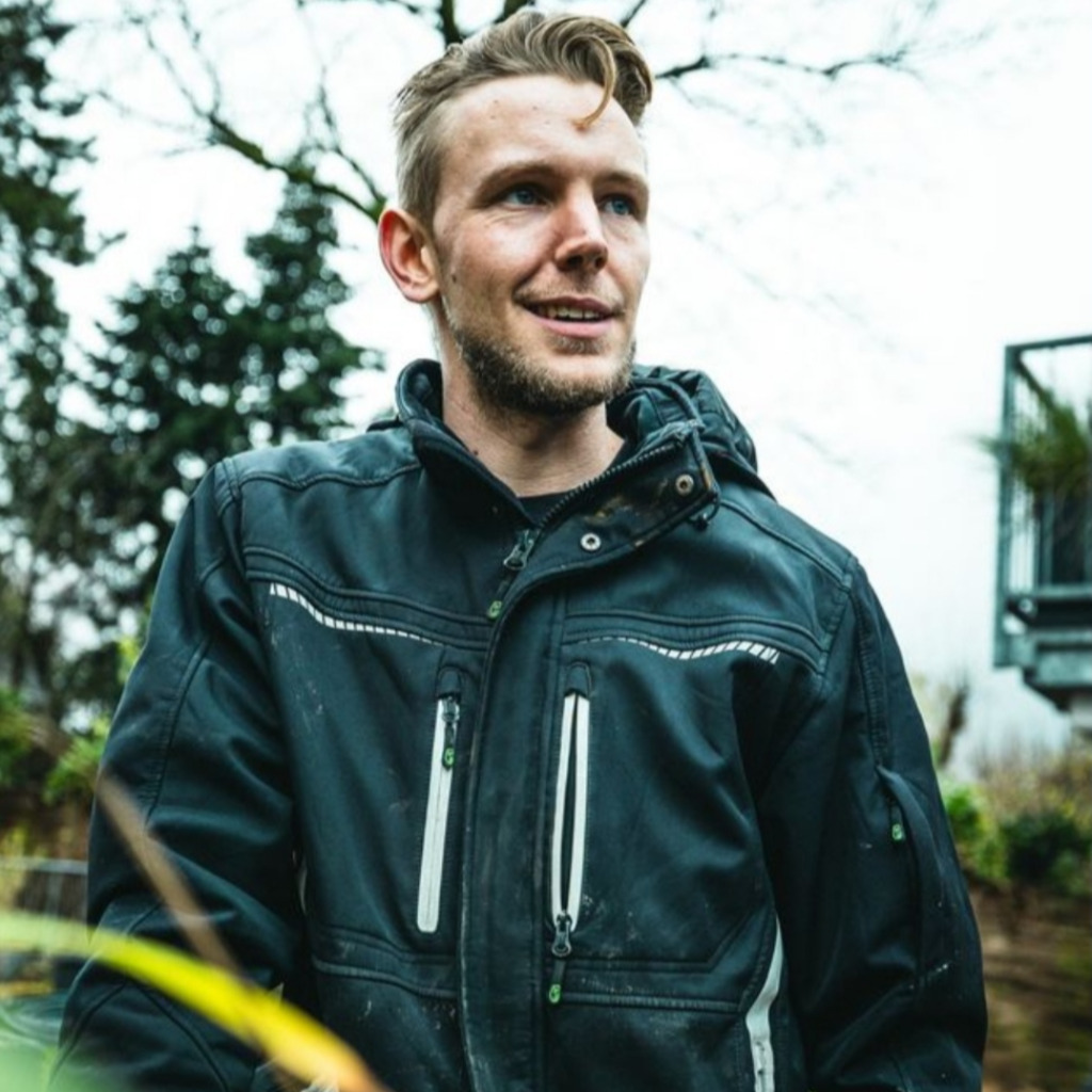 Julian Schäfer Inhaber JUST Garten & Wasser XING