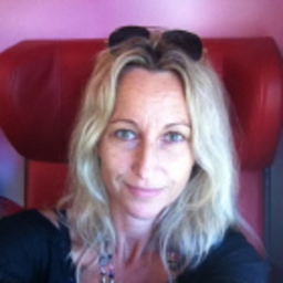 Yolanda Staal