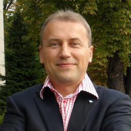 Dr. Zoltan Luttenberger