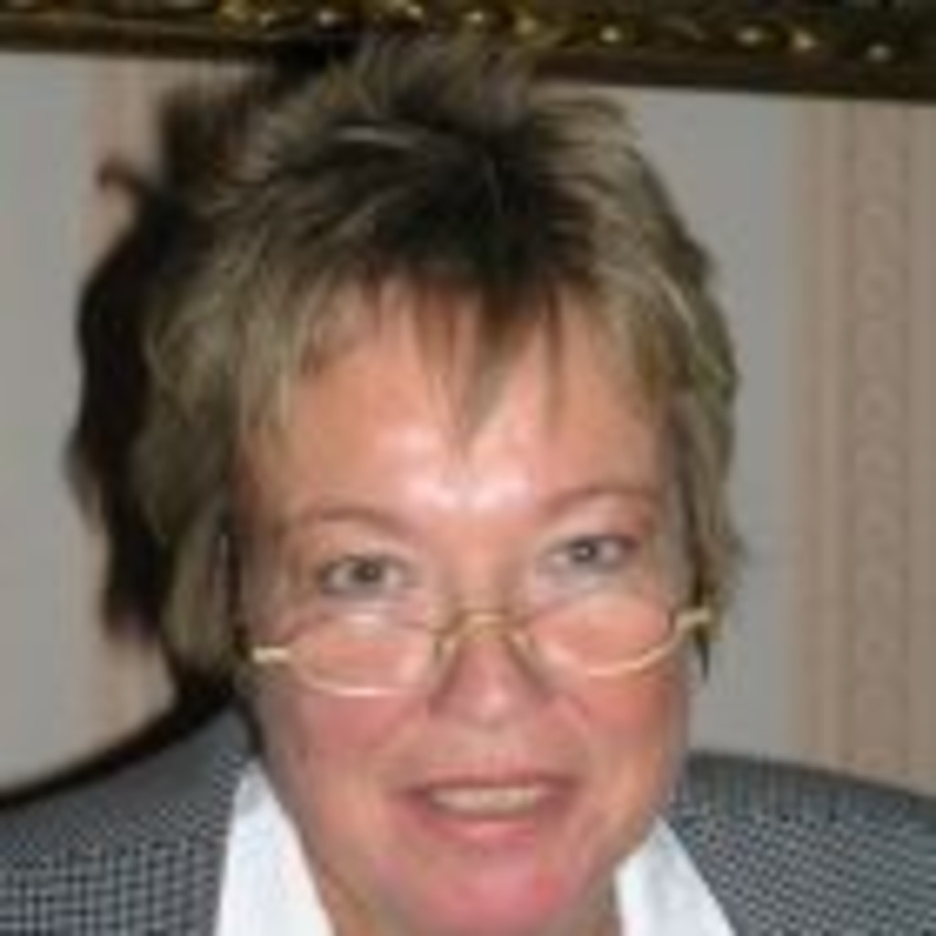 Dr. Gabriele Küsters Geschäftsführerin PIC Projects Issue