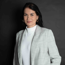 Julia Veronika Faust