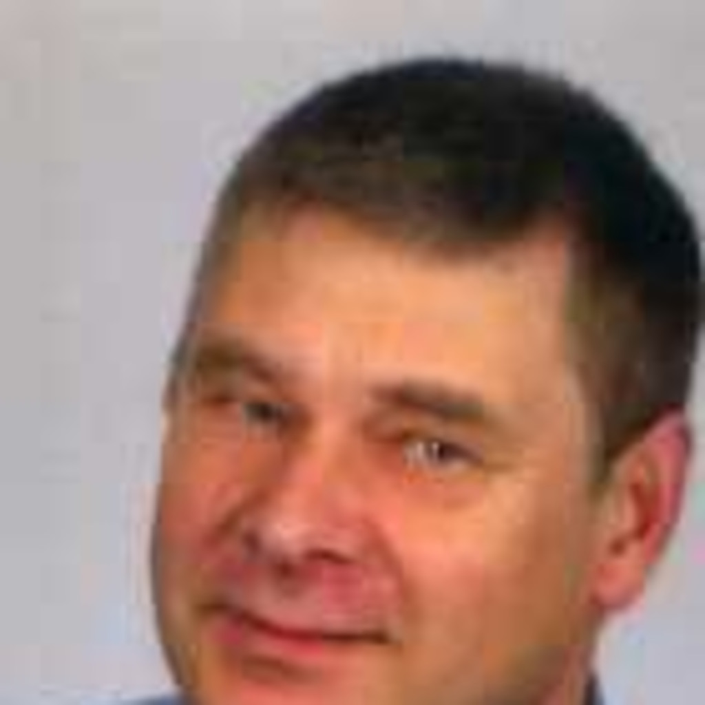 Michael Bittkow - gab Fotokurse + schrieb ein 57 -... | XING