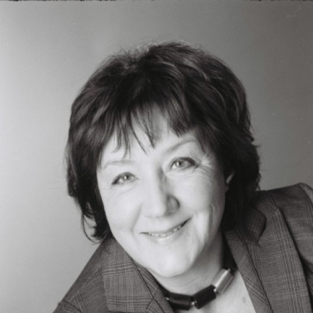 Regine Tams Leitende Redakteurin Magazin Lübecker Bucht XING