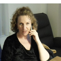 Evelyn Dickinger