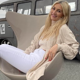 Dijana Oertel 