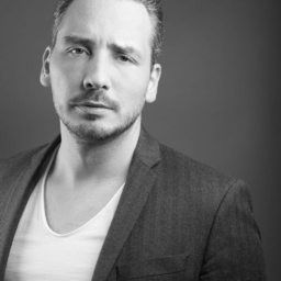 Dom Kamper