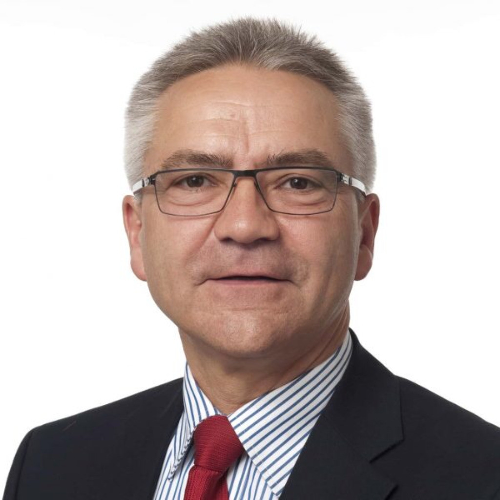 ernst fenselau Senior Dozent Diverse Health Management / Health