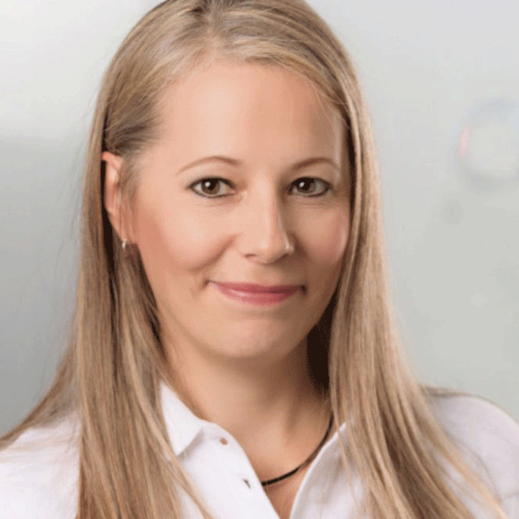 Carina Bauer - Senior Marketing-Managerin Kommunikation - STUDIO GONG ...