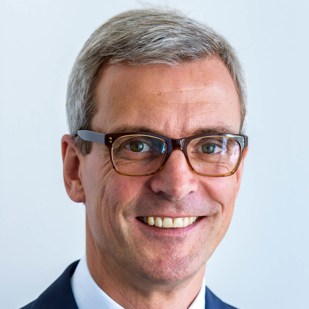 Dr. Andreas Schlosser Partner Arthur D. Little XING