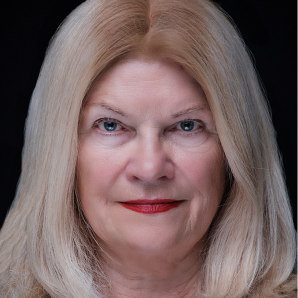 Dr. Adriane Rinsche Writer Davos Verlag Freelancer / freiberuflich