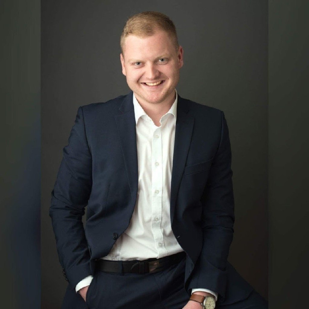 Maximilian Buchler Project Lead IT Mergers & Acquisitions