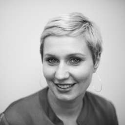 Constanze Hennings