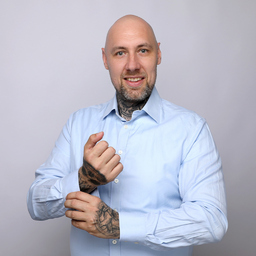 Daniel Russow