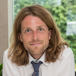 Dr. Simon Kaiser