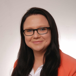 Nadine Waldbüßer