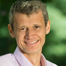 Dr. Stephan Hollensteiner