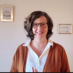 Renate Hölzle