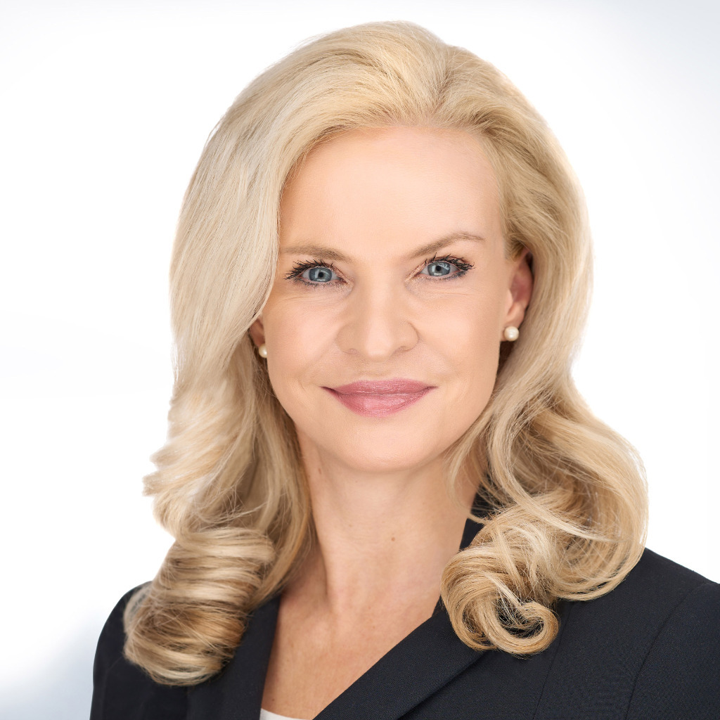 Petra Büschler Managing Partner prime impact GmbH XING