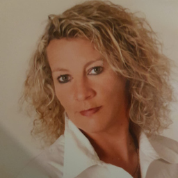 Alexandra Schubert