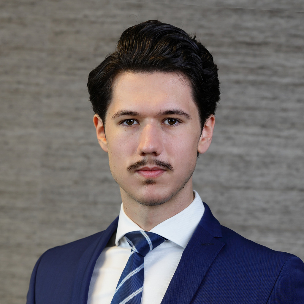 Renick Jenull Geschäftsführender Gesellschafter RELEVO Real Estate Holding GmbH XING