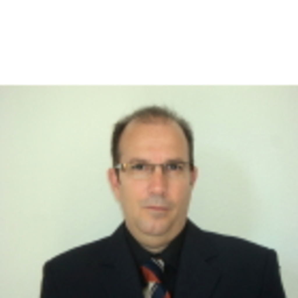 Eduardo Alonso Químico Industrial Central XING