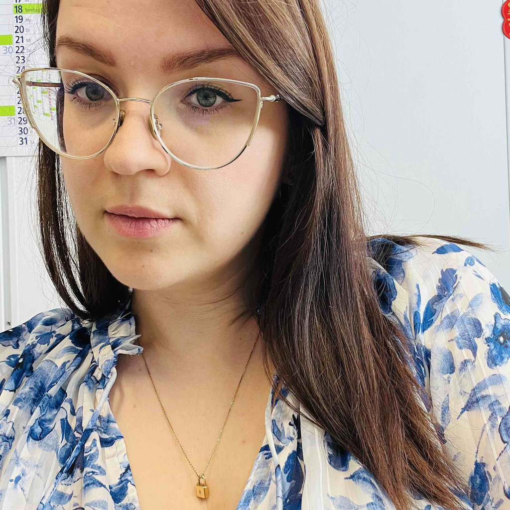 Denise Falk Teamassistentin NXP Semiconductors Germany XING