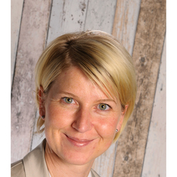 Claudia Bloy