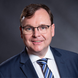 Dipl.-Ing. Nils-Hendric Schall