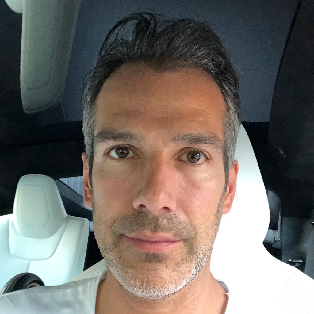 Dominic Carmona Geschäftsführer CARMONA GmbH XING