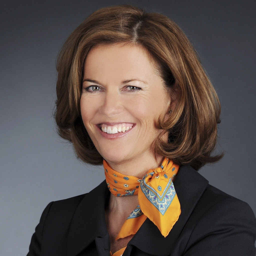 Christine DiepoldPrinzhorn Executive Director UBS Europe SE XING