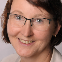Martina Hake