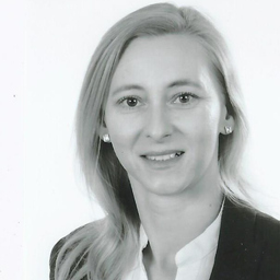 Dr. Arlett Nehring
