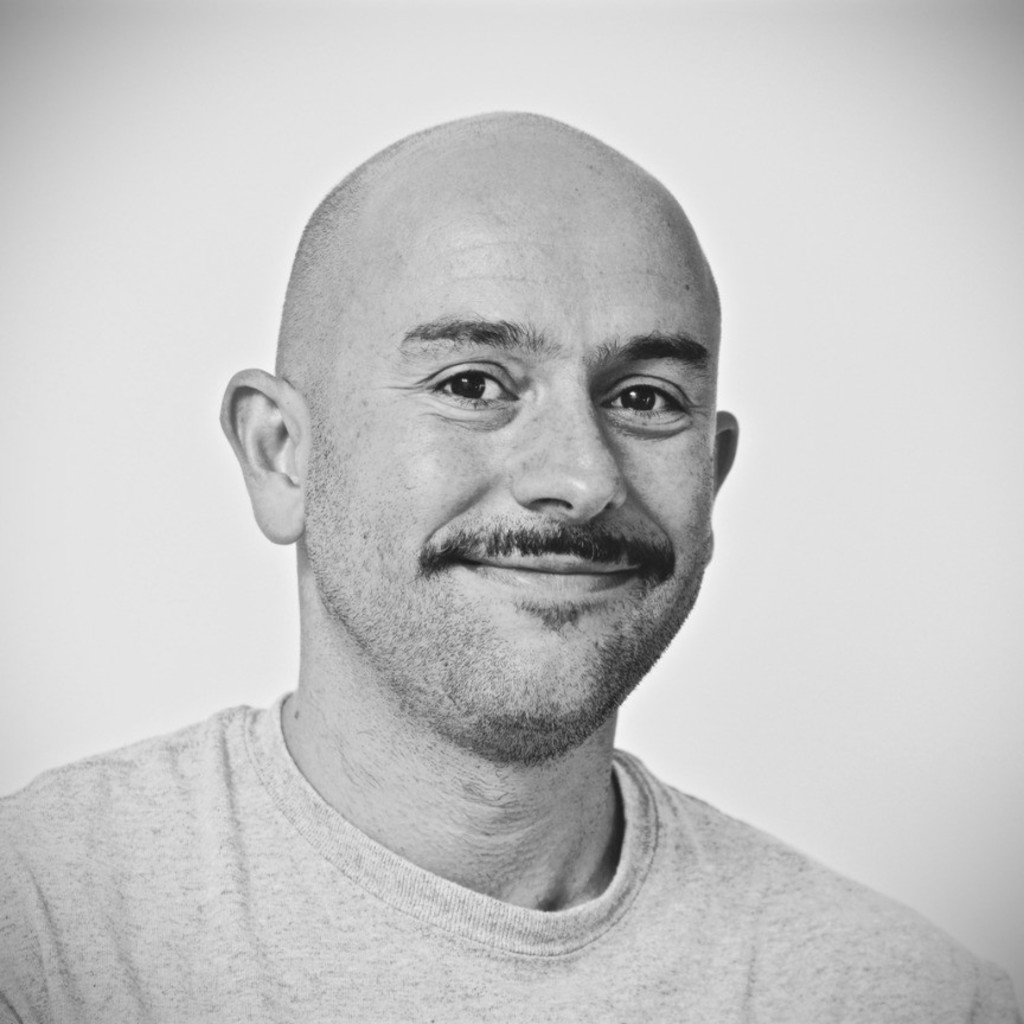 Mag. Franz Piffl Designer brotherdesign & sister XING