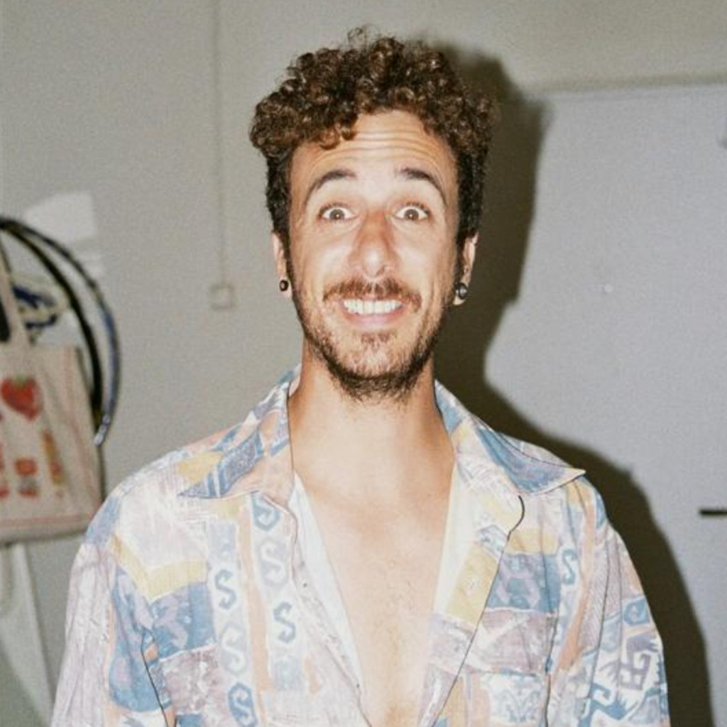 Adi Gottlieb Visual Designer and Online Shop Manager Warnke